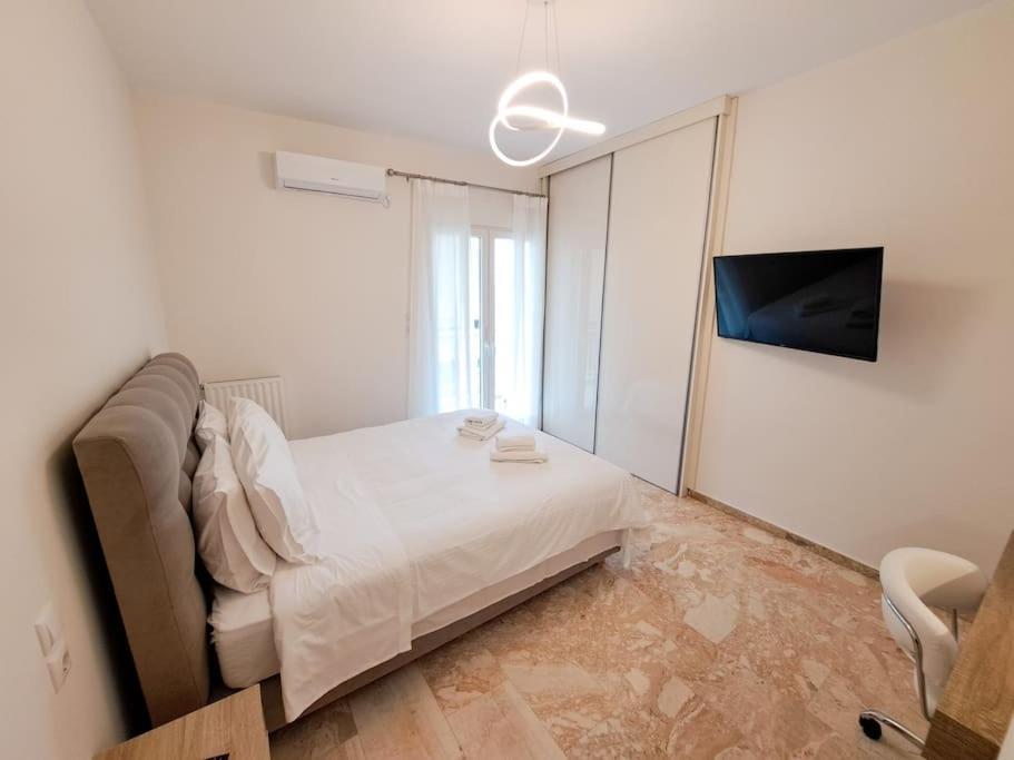 Luxury Suite Patras Exteriör bild