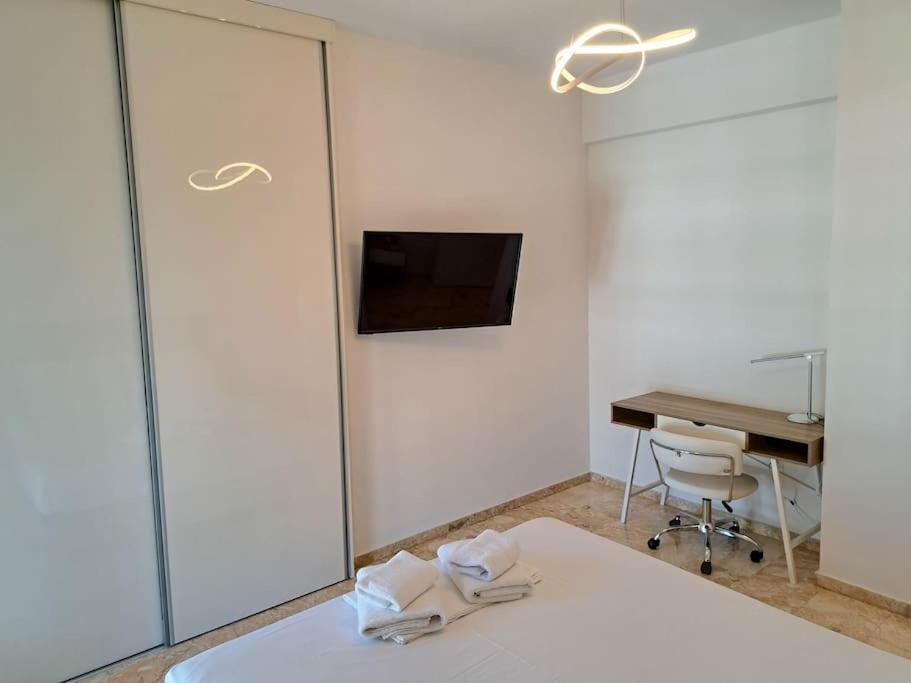 Luxury Suite Patras Exteriör bild