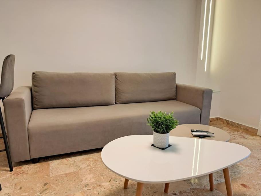 Luxury Suite Patras Exteriör bild